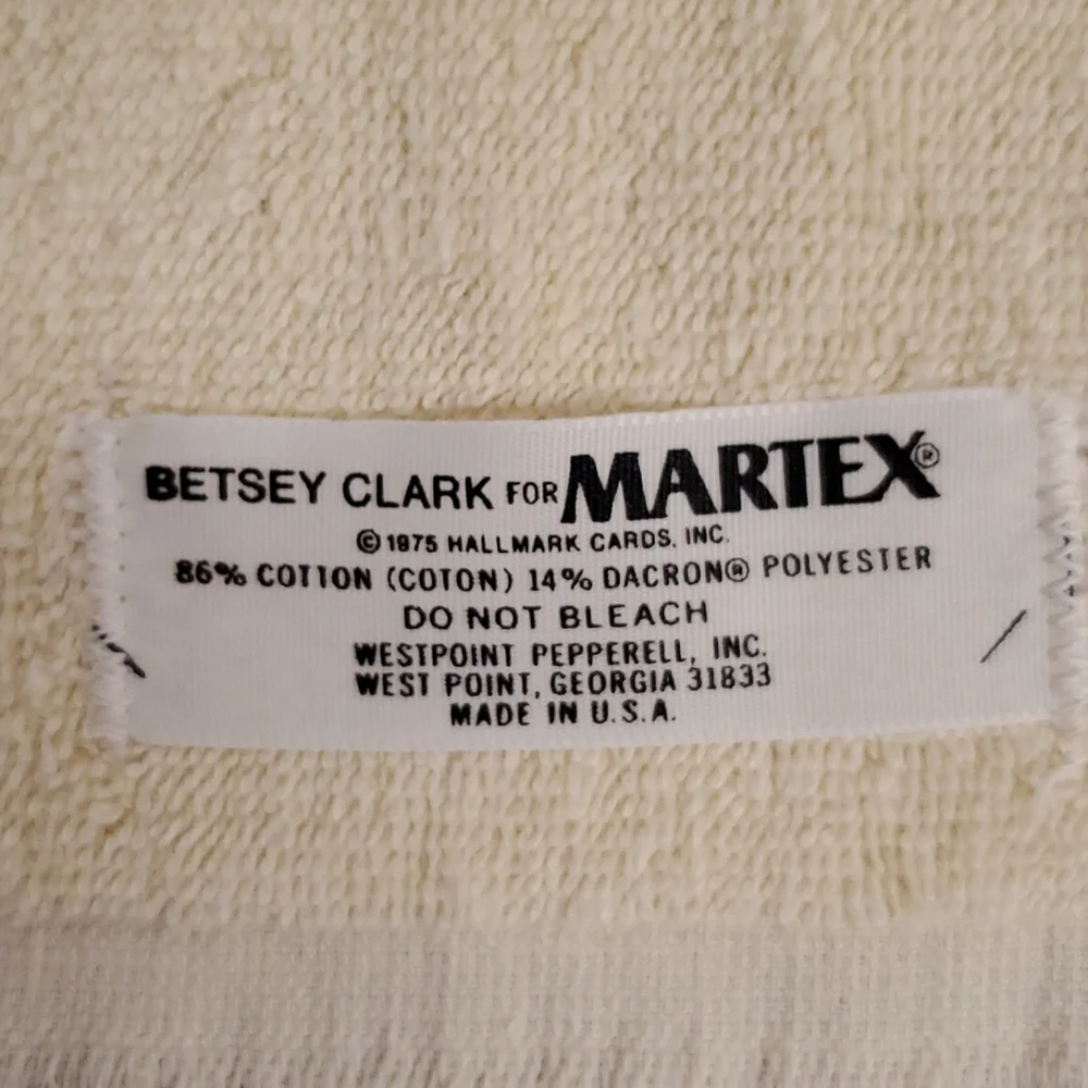 Betsey Clark Hallmark Martex 1977 bath towel VINTAGE approximately 22